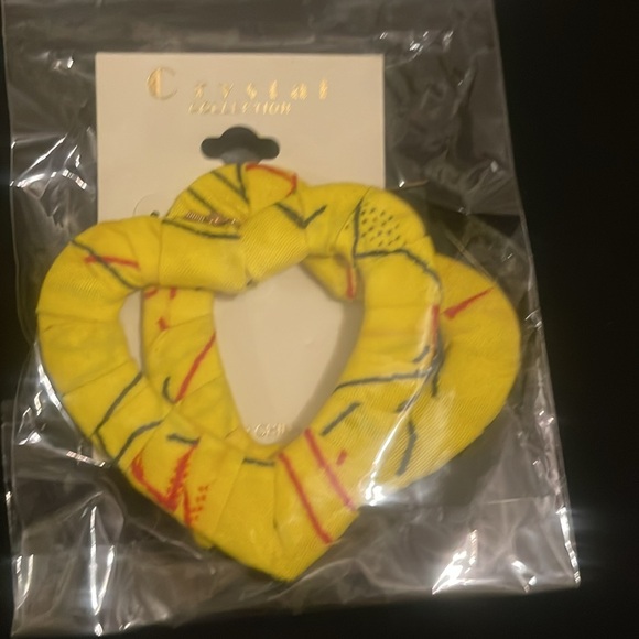 Assorted color heart earrings - Picture 4 of 4